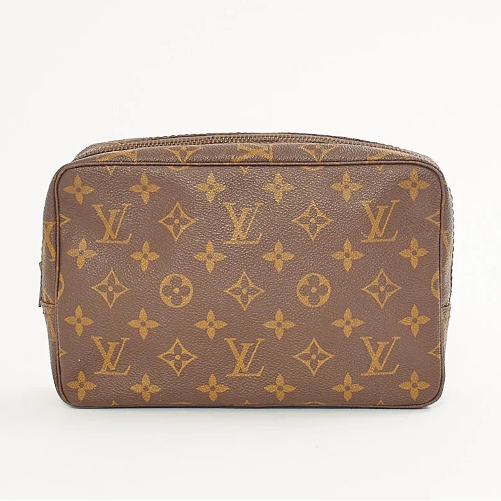 LOUIS VUITTON Monogram Canvas Trousse 23 Pouch